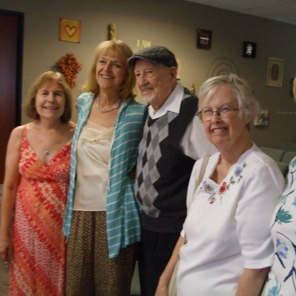 Meet your Posher, Sandra - Picture 1 of 1